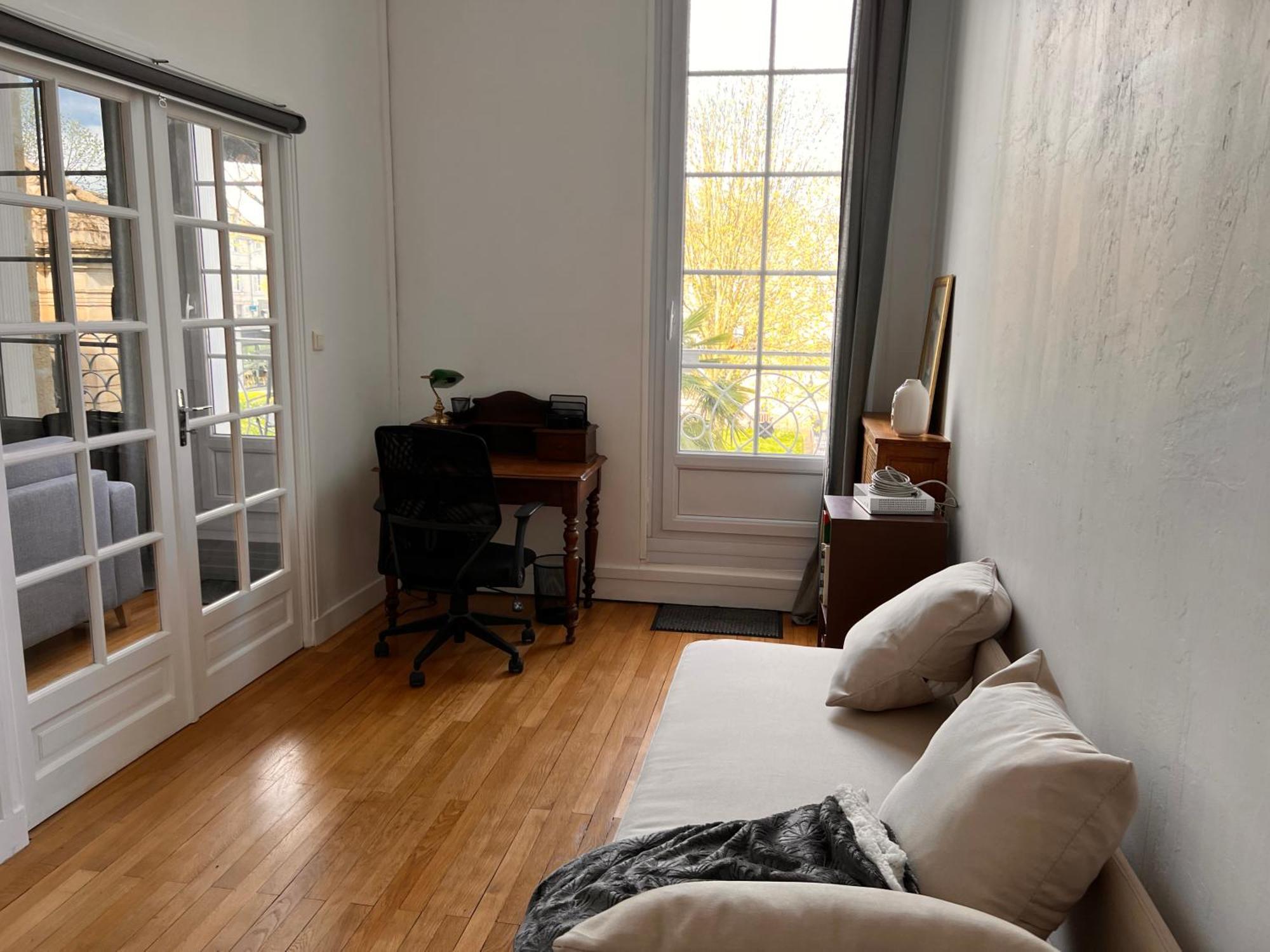 La Colbertine - Charming Apartment In Place Colbert Rochefort  Buitenkant foto