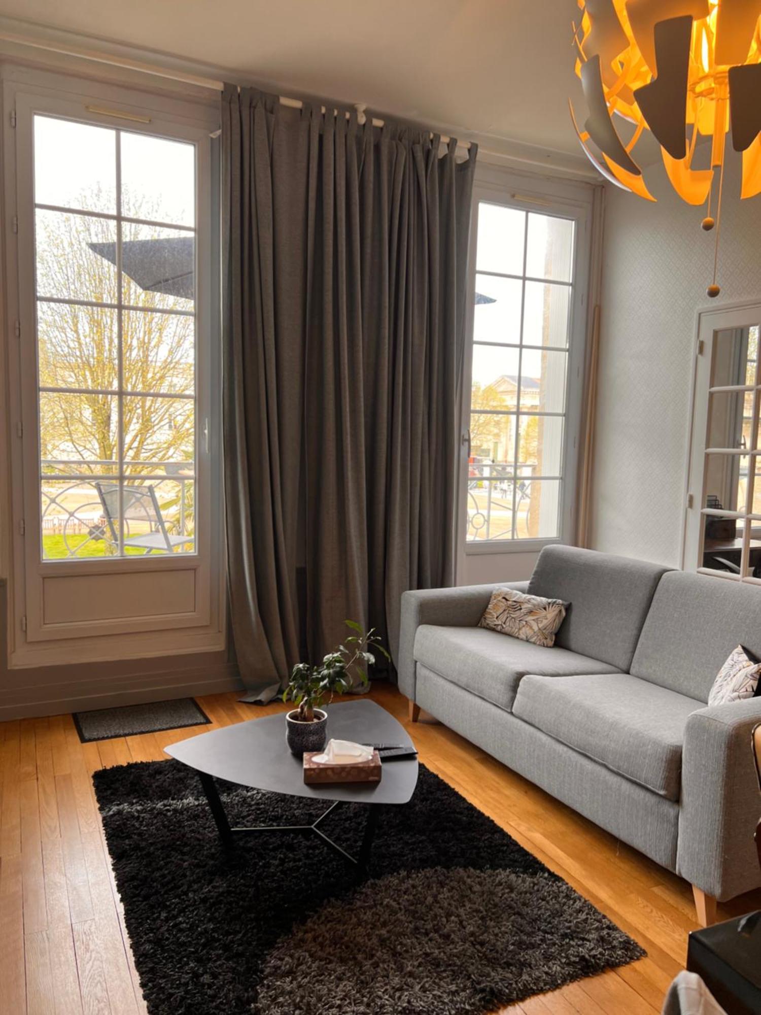 La Colbertine - Charming Apartment In Place Colbert Rochefort  Buitenkant foto